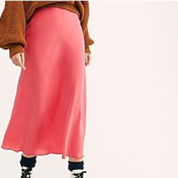 New Free People Washed Silk Midi Skirt in Pink - Picture 1 of 3